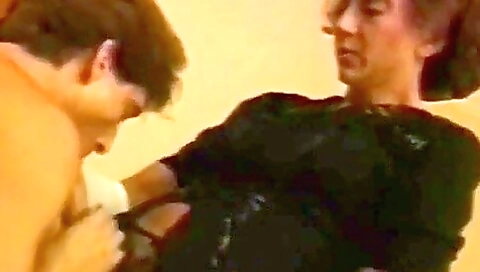 Horny brunette with a nice ass is fucking in the ass