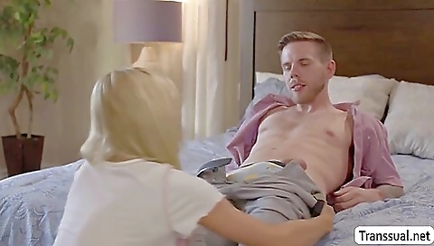 Amateur blonde babe takes a hot ass and gets it fucked hard